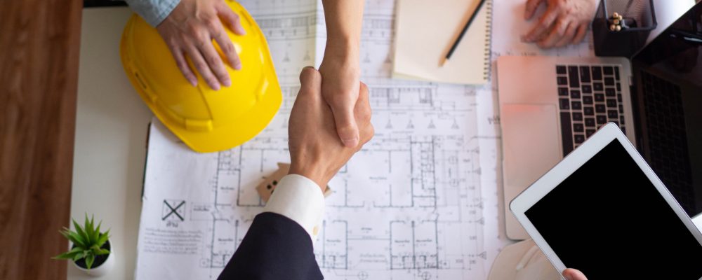 Hand,In,Hand,Between,Project,Contractors,And,Customers,Due,To