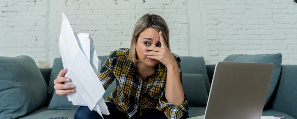 Portrait,Of,Desperate,Young,Woman,Feeling,Stressed,Checking,Online,Banking